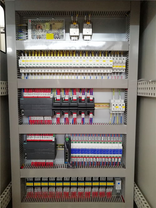 PLC柜編程調(diào)試服務(wù)與配電箱應(yīng)用 華創(chuàng)電氣誠(chéng)信服務(wù)解析