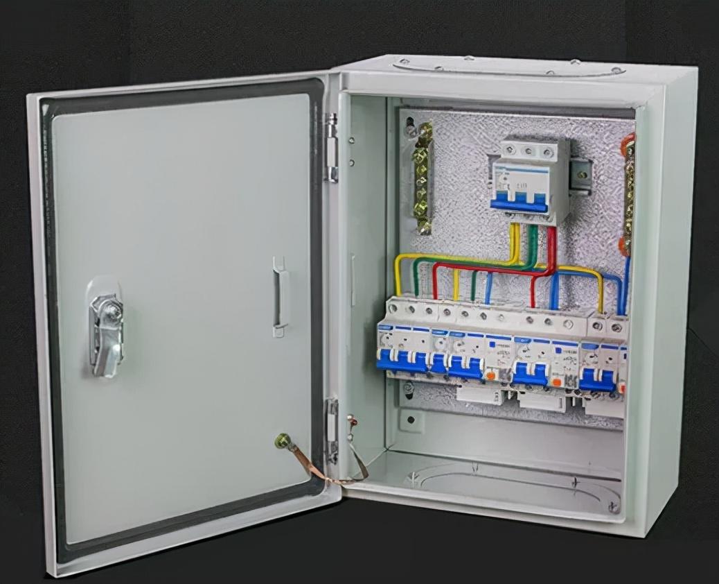 小小配電箱，安全隱患大！安全配置與科學使用指南